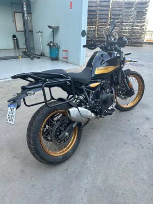 ROYAL ENFIELD HIMALAYAN 450 HANLE BLACK ROYAL ENFIELD HIMALAYAN 450 HANLE BLACK